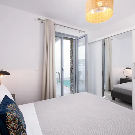 Hosting Moments Private Pool Άνω Μερά