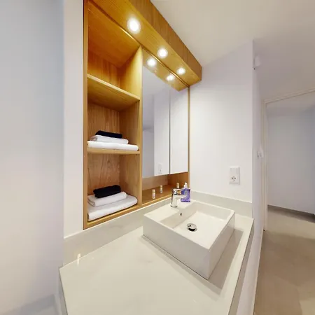 Hosting Moments Private Pool Άνω Μερά