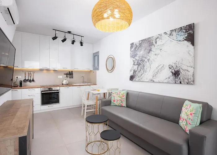 Hosting Moments Private Pool Apartment Ano Mera