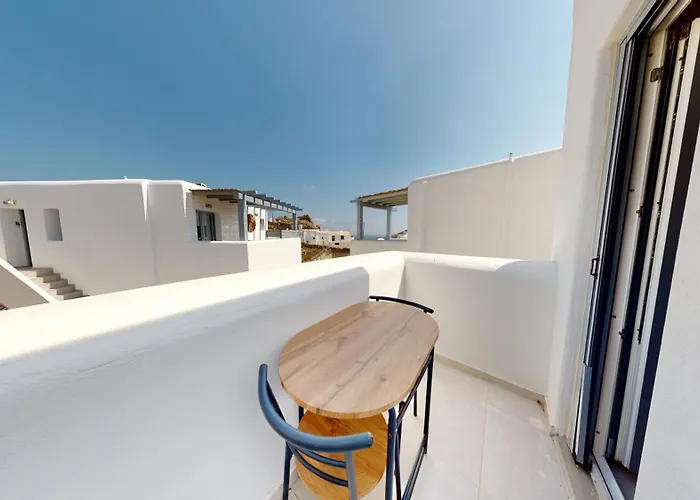 Hosting Moments Private Pool شقة